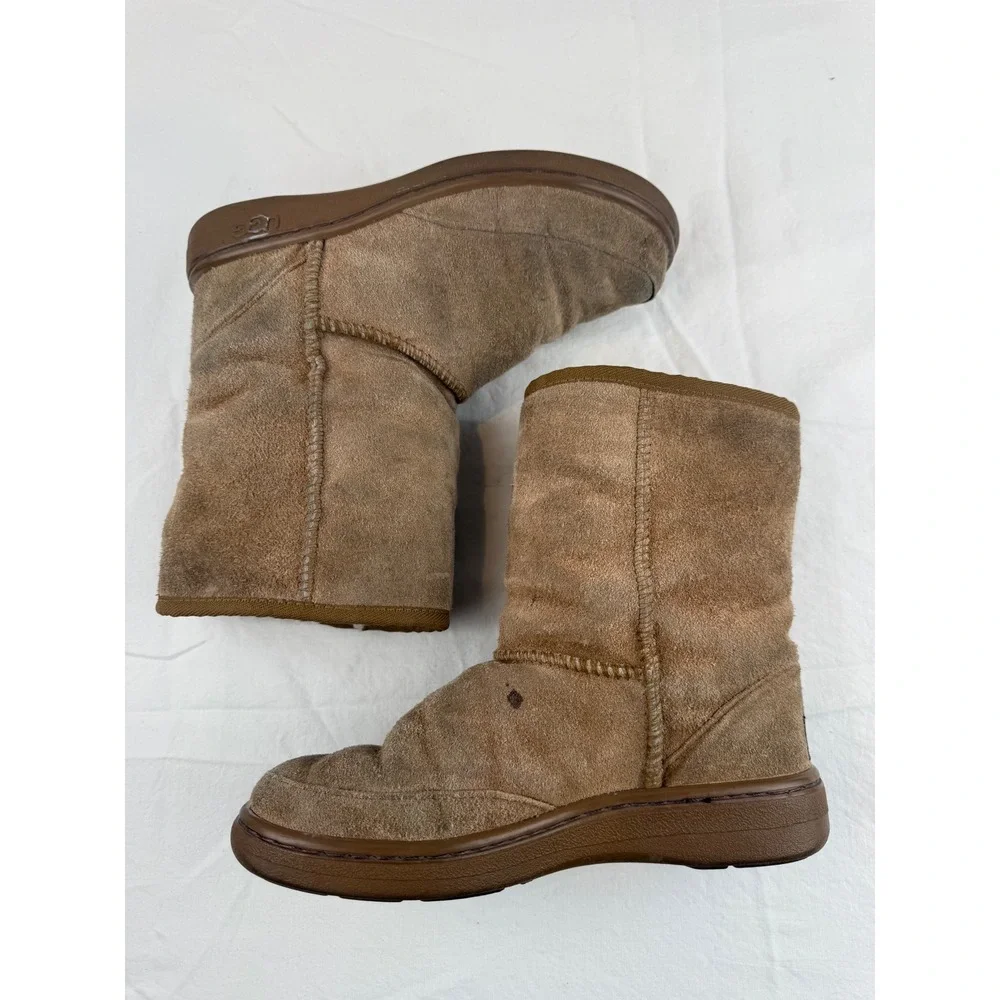 UGG Australia Classic Short Boots Chestnut Suede Shearling Lined M5‎ L6 Brown
